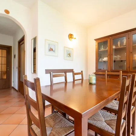 Casa Con Parcheggio, Piscina Giardino, Barbecue Apartmán