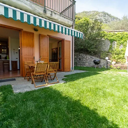 Casa Con Parcheggio, Piscina Giardino, Barbecue * Sala Comacina